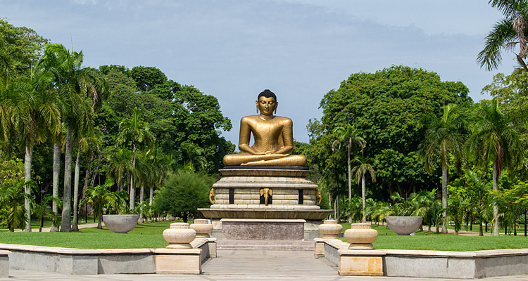 Viharamahadevi Park
